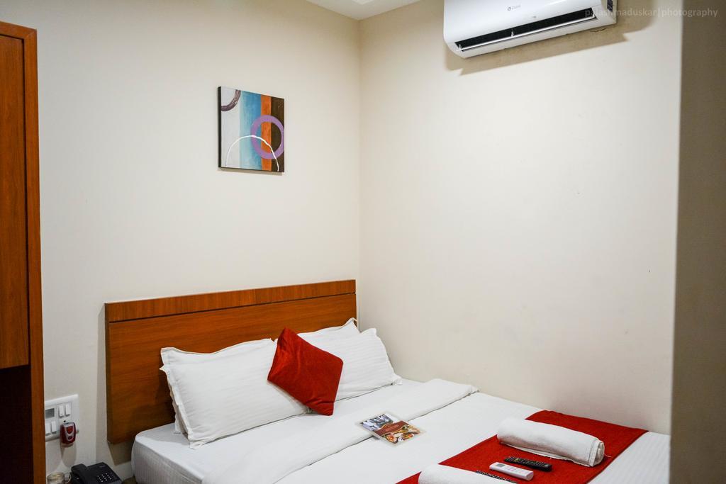 Ascot Inn - Mumbai — Photos 3